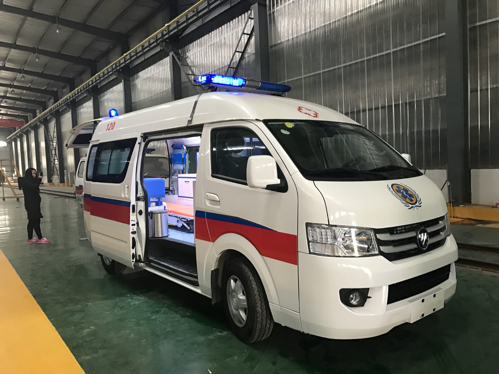 罗甸县救护车转院